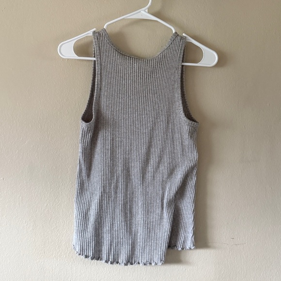 American Eagle Grey Henley Button Ribbed Tank Top with Ruffled Hem size S - Picture 2 of 4